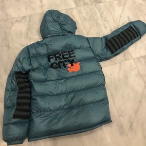 Free city puff coat